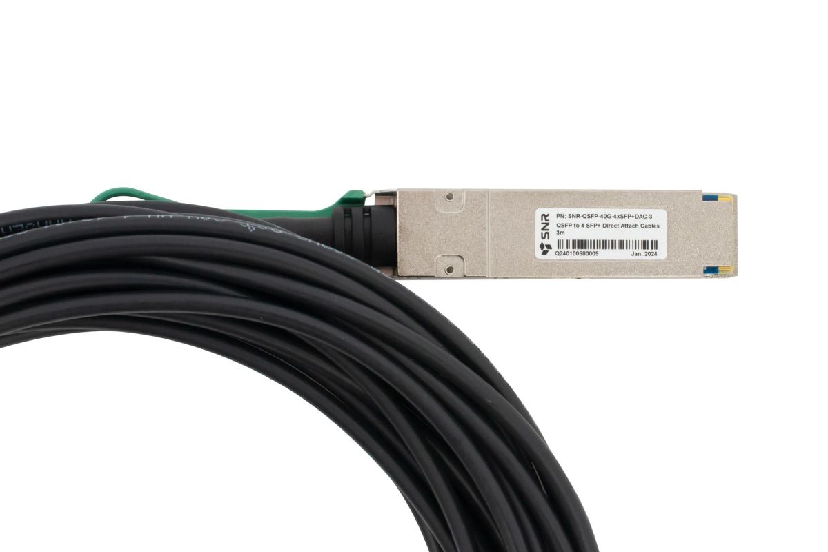 Патч-корд оптический  SNR-QSFP-40G-4xSFP+DAC-3