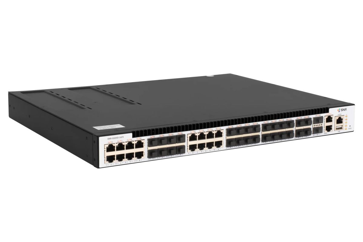 Коммутатор  SNR-S300G-24FX