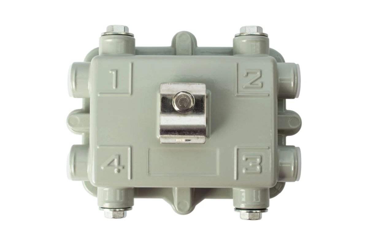 Ответвитель сигнала  SNR-MTAP-220