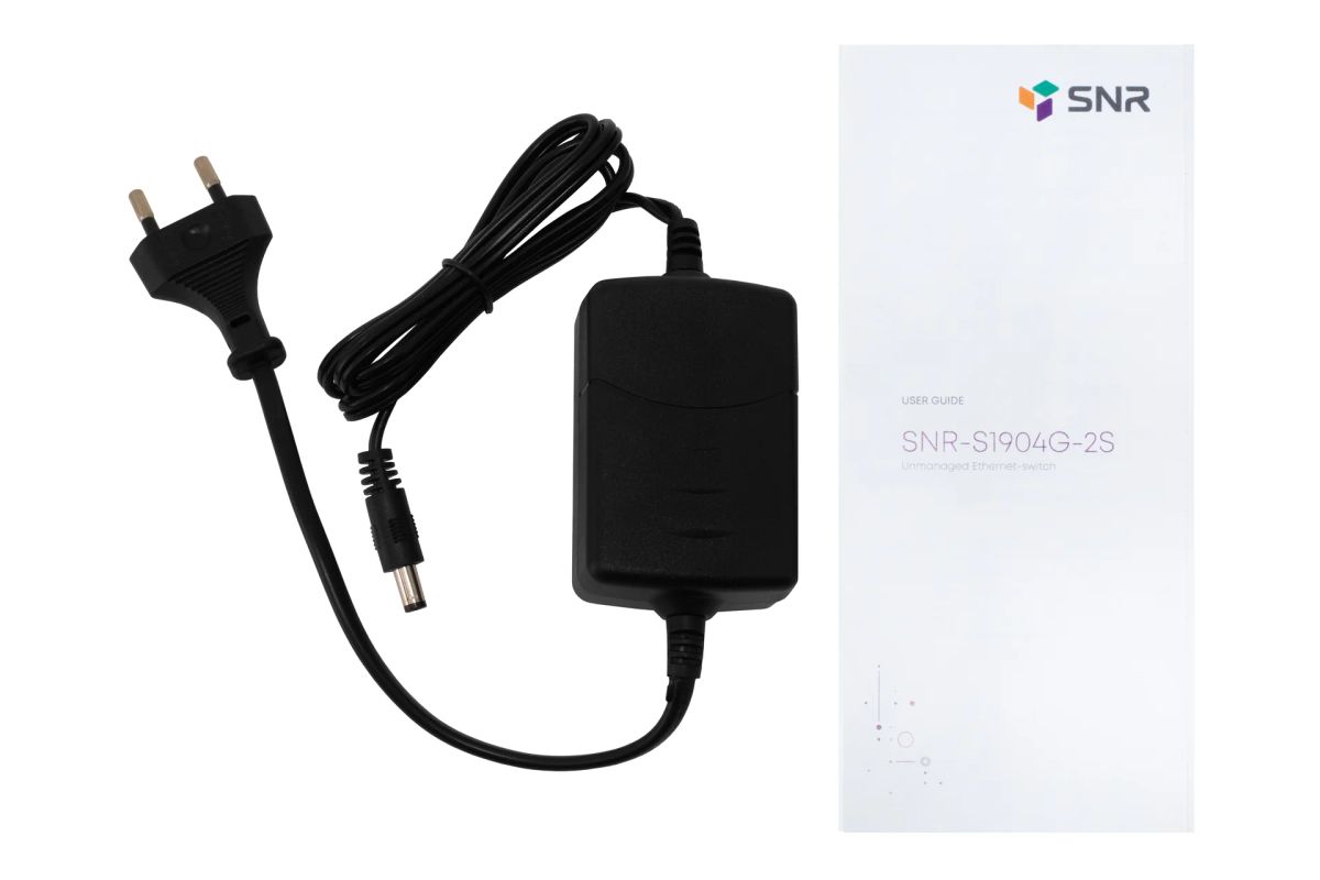 Коммутатор  SNR-S1904G-2S