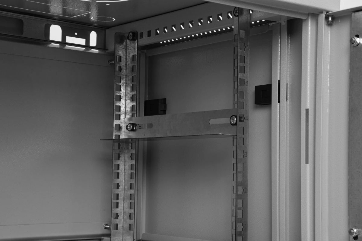 Шкаф телекоммуникационный  SNR-TWC-6-SF-R-G