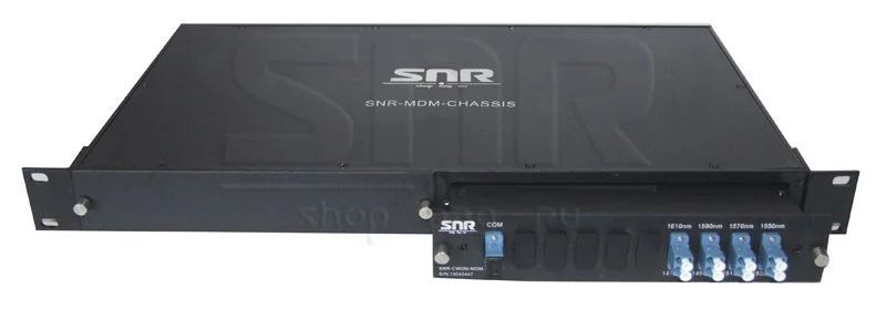 Мультиплексор  SNR-CWDM-MDM-4/M