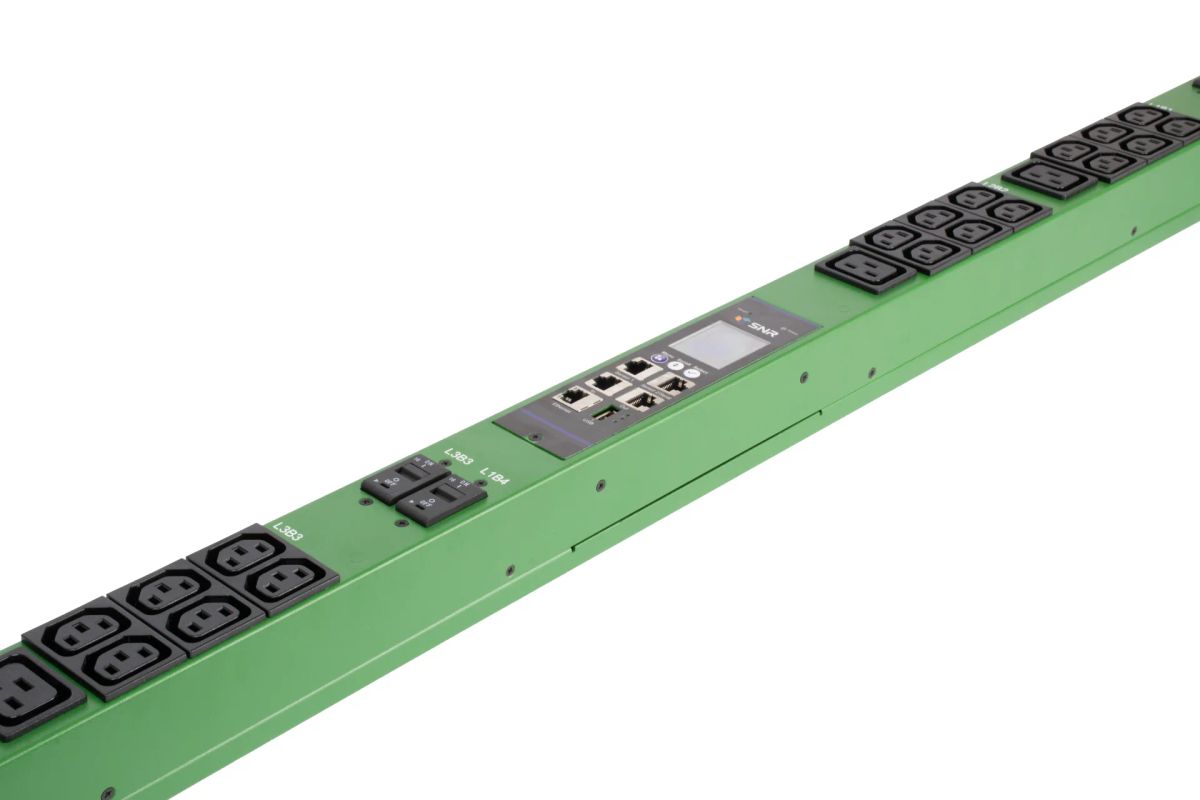Блок розеток  SNR-PDU-A-36A06B-32L3-GR