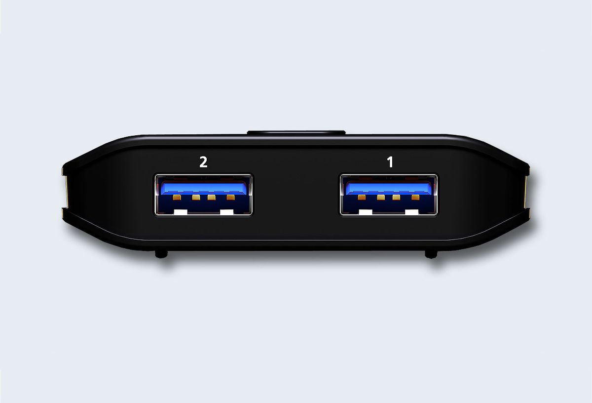 Переключатель KVM  ATEN US4322-AT