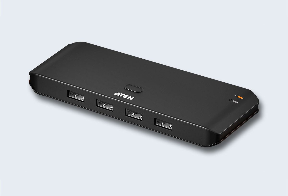 Переключатель KVM  ATEN US4224-AT