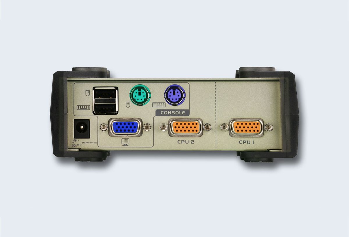 Переключатель KVM  ATEN CS82U-AT