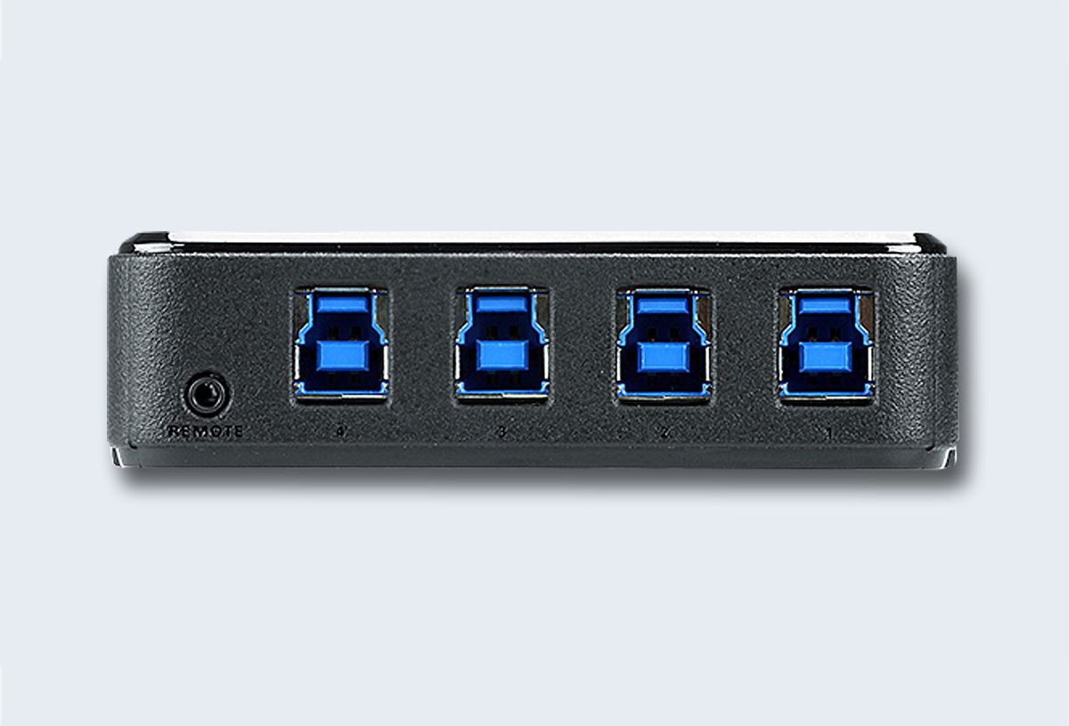 Переключатель KVM  ATEN US434-AT