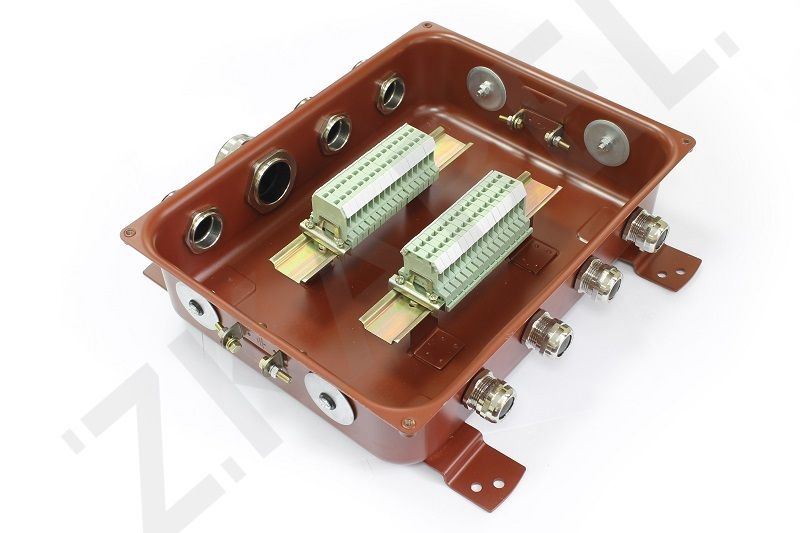 Коробка монтажная  zeta30351