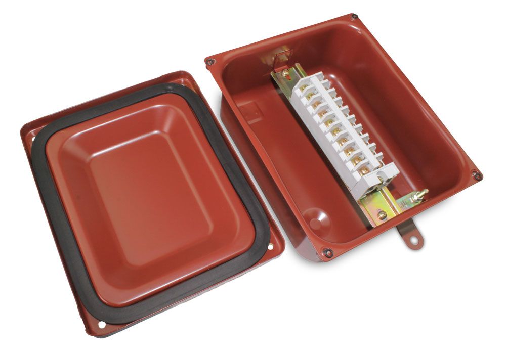 Коробка клеммная  zeta30376